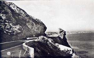CO f- 027- Rocher de la vieille